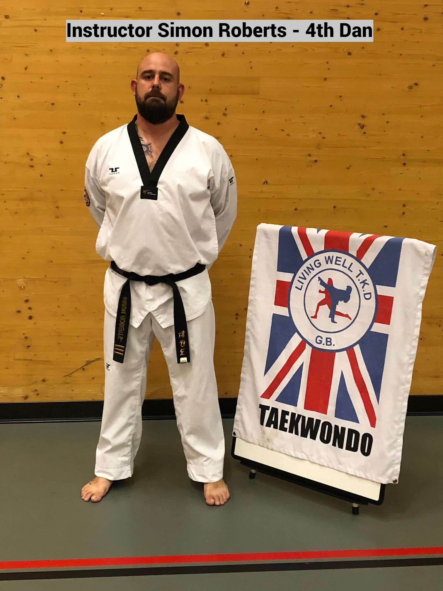 Instructor Simon Roberts